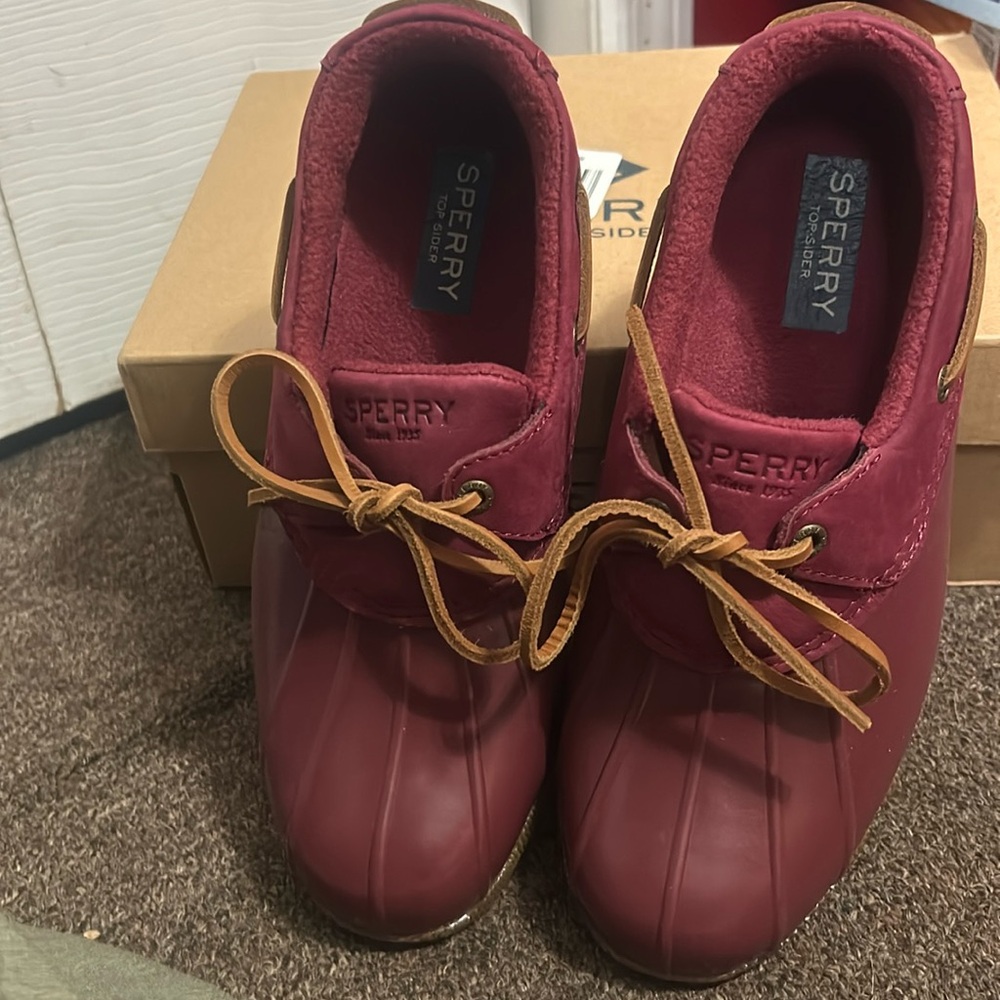 Women’s Sperry Shoes